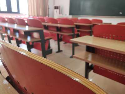 你們是夏日里的清風——焦洪昌教授在中國政法大學法學院2019屆本科生畢業典禮上的致辭